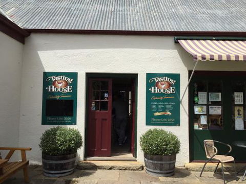 Tasting House - Australian Directory 0