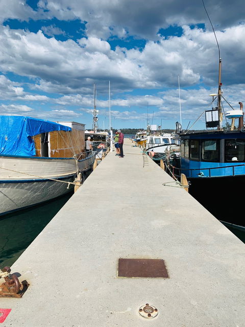 The Wharf Bar & Kitchen - Australian Directory 2