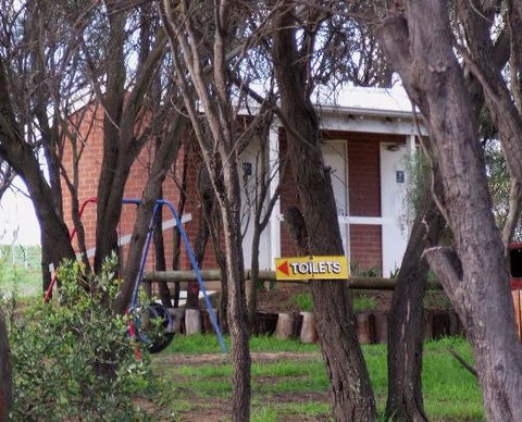 Arthur River Store - Australian Directory 0
