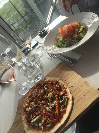 Cove Bar And Restaurant - Australian Directory 0