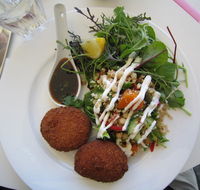 Lucky Ducks Restaurant - Australian Directory