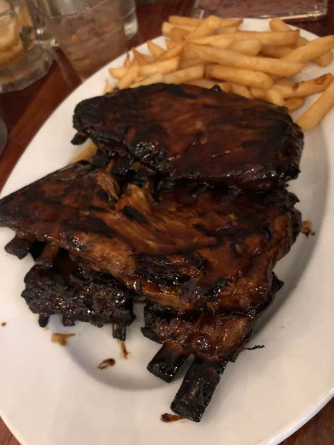 Hurricaneâ€™s Grill - Australian Directory 1