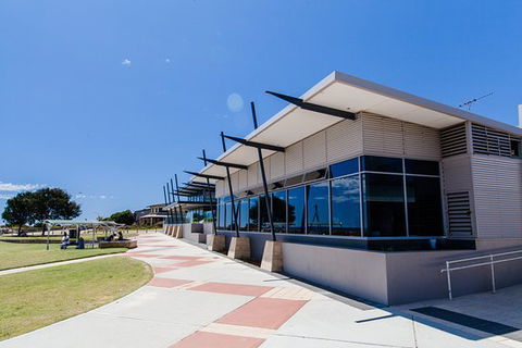Portofinos Restaurant, Cafe & Function Venue - Australian Directory 0
