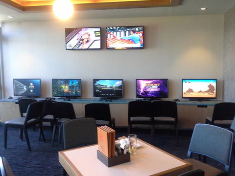 Red Sands Bar & Grill - Australian Directory 2