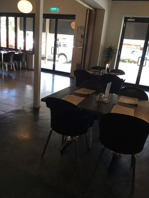 Albies Bar And Bistro - Australian Directory 4