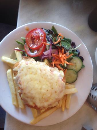 Henrys Cafe & Brasserie - Australian Directory 0