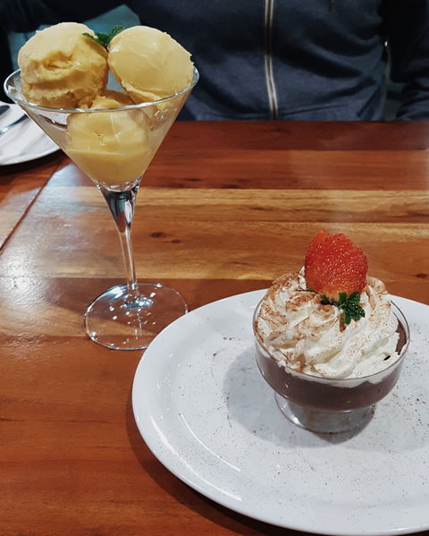 Yak On The York - Australian Directory 10