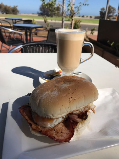 Black Rock Cafe - Australian Directory 4