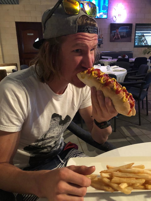 Cadillacs Honky Tonk Bar And Grill - Australian Directory 2