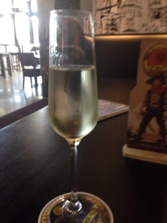 Cotton's Wine Bar - Australian Directory 0