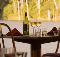 Lakeside Restaurant - Australian Directory
