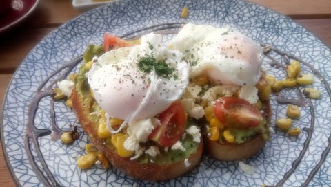 Lo's Cafe Fusion Bistro - Australian Directory 0