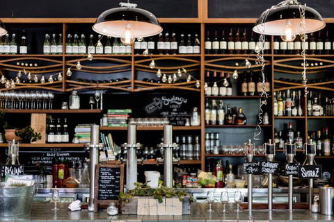 Swings Taphouse & Kitchen - Australian Directory 0