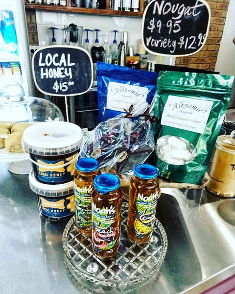 Tippett's Cafe - Australian Directory 4