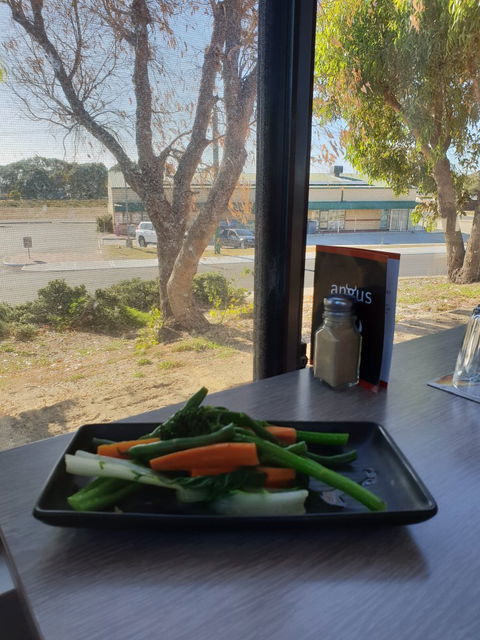 Cervantes Bar And Bistro - Australian Directory 4