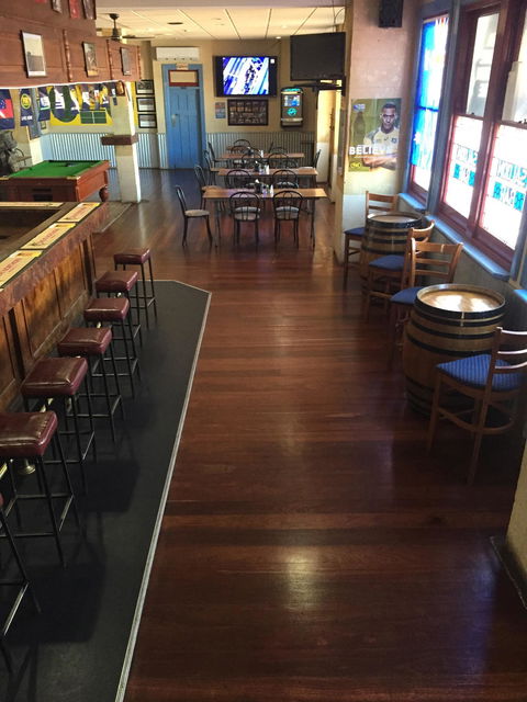 Corrigin Hotel Resdtaurant & Pub - Australian Directory 8