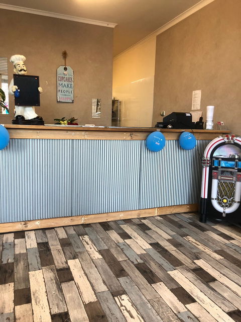 Dongara Pizza Bar & Family Cafe - Australian Directory 4