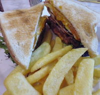 Eaton Tavern - Australian Directory
