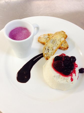 Flutes Restaurant - Australian Directory 0