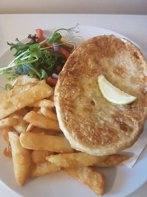 Junction Hotel Moora - Australian Directory 9