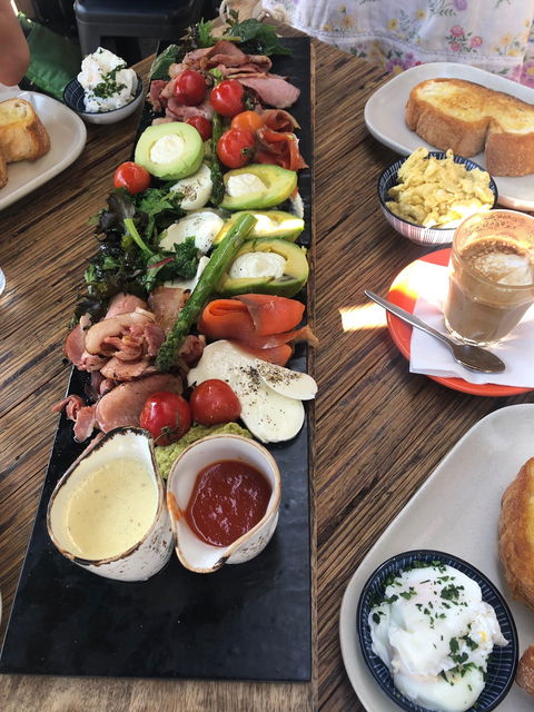 Luigi Delicatessen - Australian Directory 2