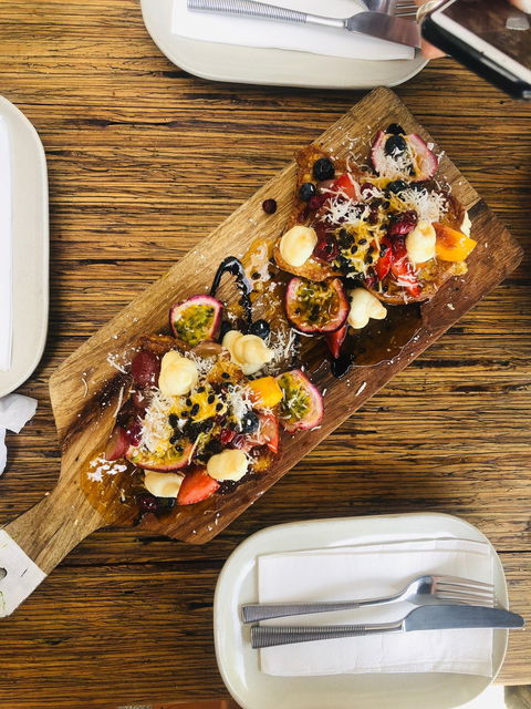 Luigi Delicatessen - Australian Directory 4