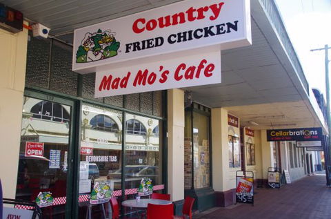 Mad Mo's - Australian Directory 0