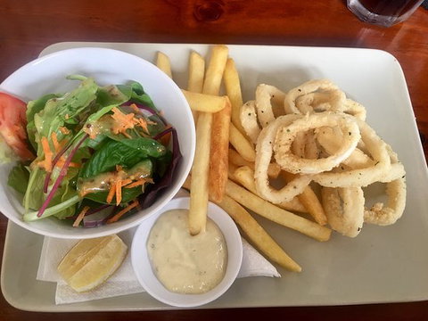 Riverside Hotel - Australian Directory 0