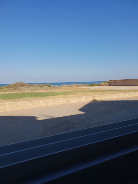 Seaspray Beach Cafe - Australian Directory 6