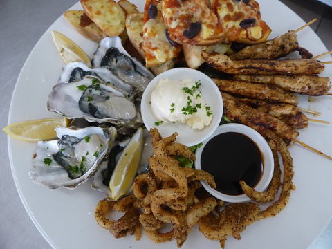 The Railway Tavern - Australian Directory 0