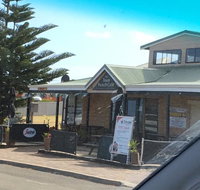 Toun Beach Cafe - Australian Directory