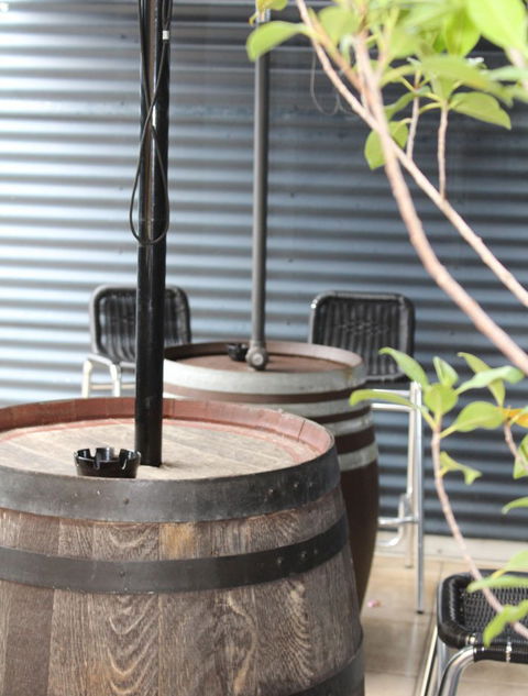 Carlisle Tavern - Australian Directory 6