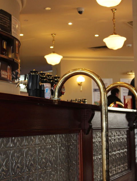 Carlisle Tavern - Australian Directory 7