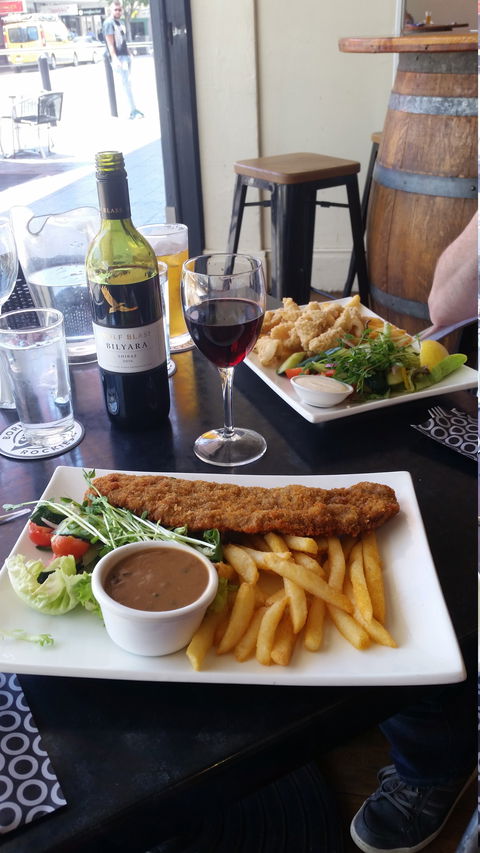Glenelg Jetty Hotel - Australian Directory 3