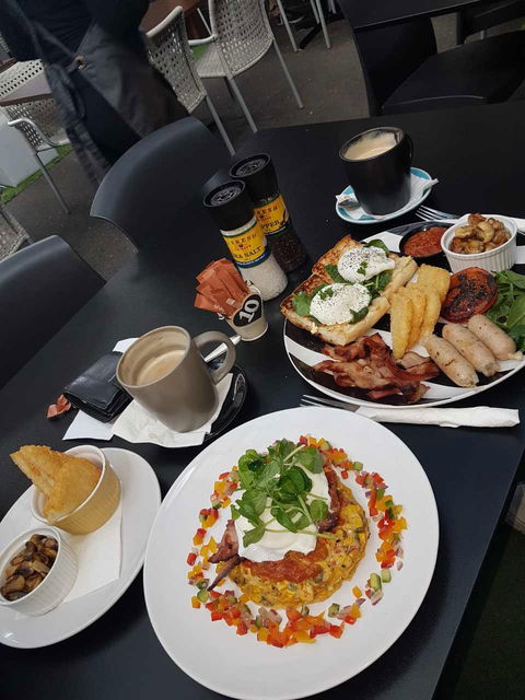 Gourmet Breakfast Cafe - Australian Directory 4