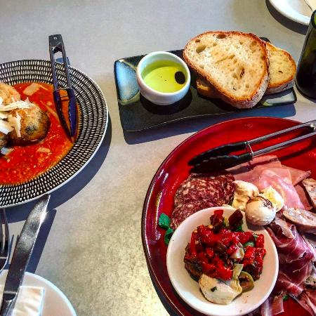 Il Toro Pasta & Espresso Bar - Australian Directory 0