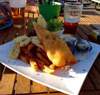 The Lighthouse Wharf Hotel - Australian Directory