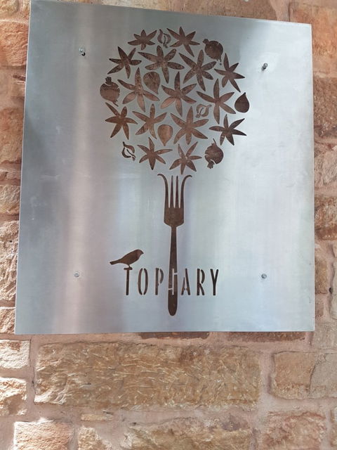 Topiary - Australian Directory 4
