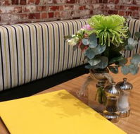 Zeea's Eatery - Brickworks - Australian Directory