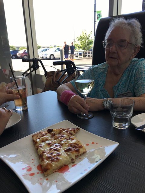Monica's - Australian Directory 7