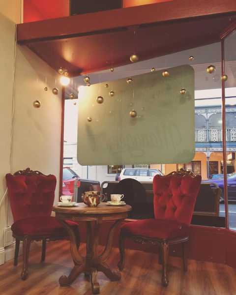 The Whistling Cat Cafe & Burger Bar - Australian Directory 3