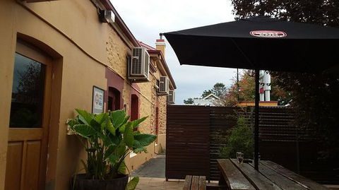 Angas Park Hotel - Australian Directory 0
