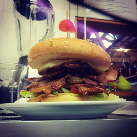 Cafe 11 - Australian Directory 0