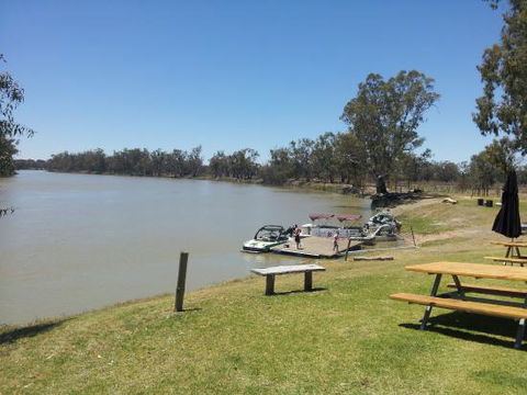 Caudo Vineyard - Australian Directory 0