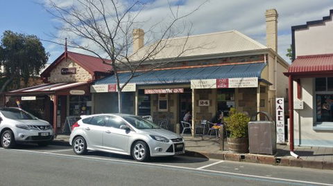 Jacks High Street Cafe & Bakery - Australian Directory 0