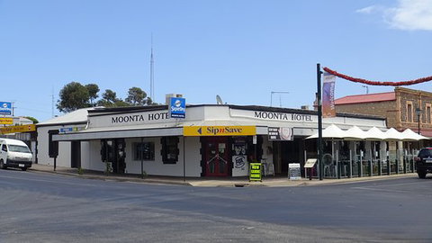 Moonta Hotel - Australian Directory 0