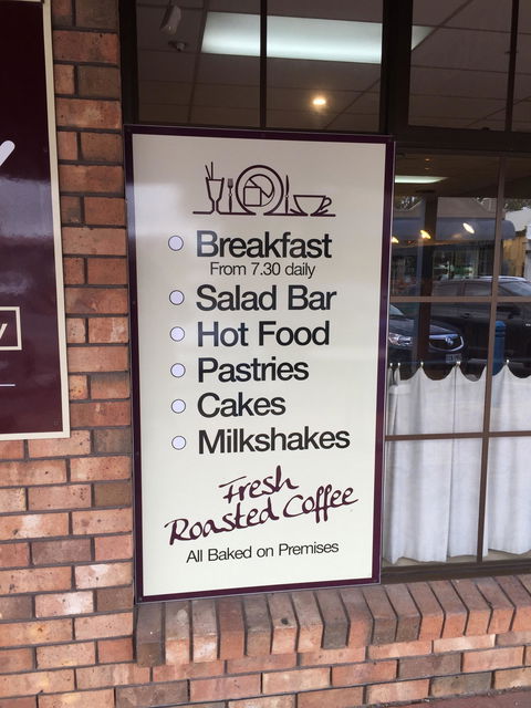 Normanville Bakery - Australian Directory 5