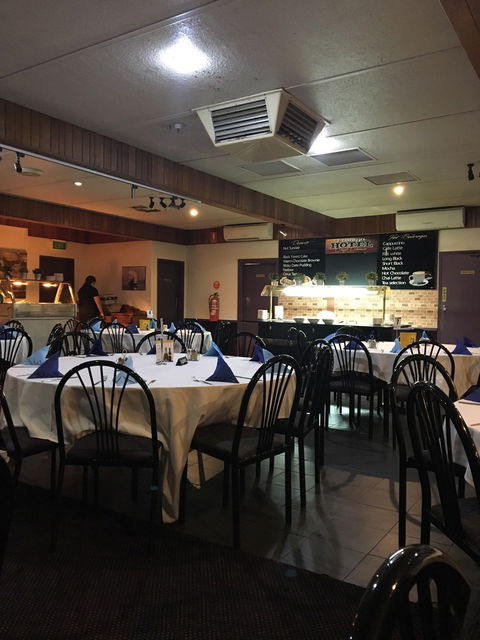 Paringa Hotel Motel - Australian Directory 11
