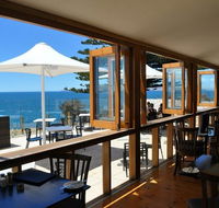 Penneshaw Hotel - Australian Directory