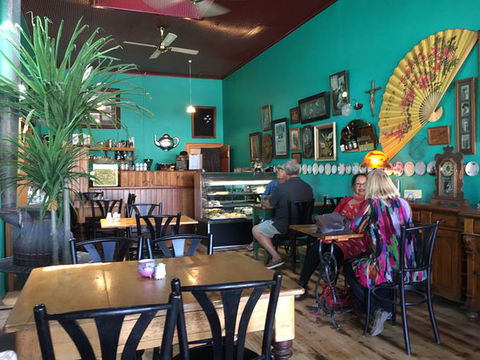 Polly's Tearooms - Australian Directory 0